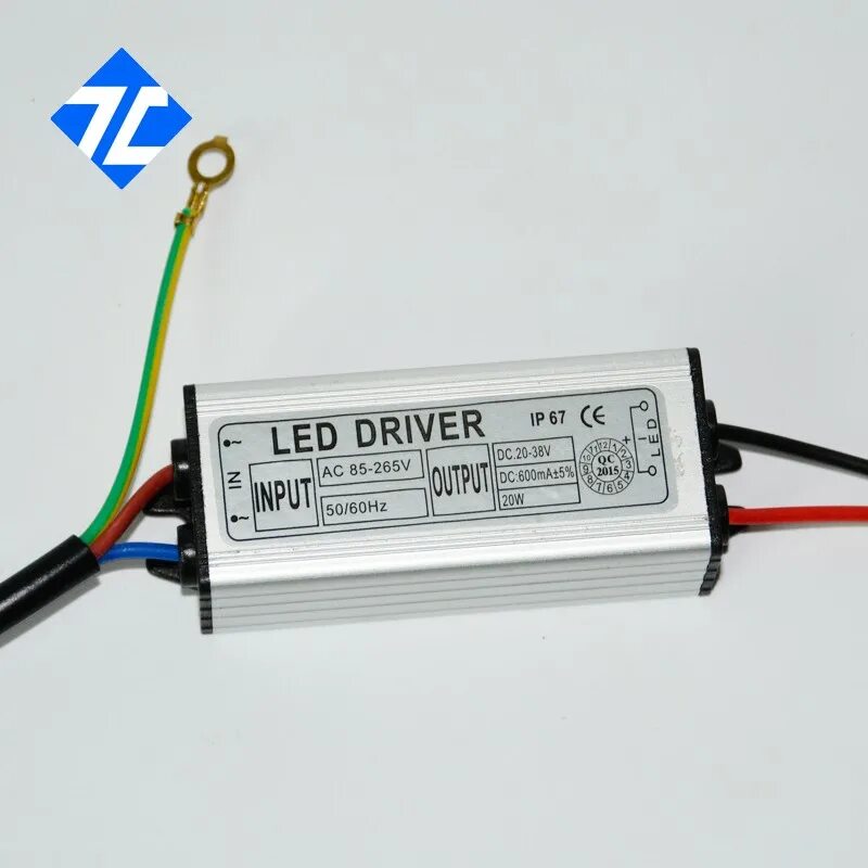 Драйвер для прожектора. Драйвер для прожектора 10 w. Led Driver для прожектора. Драйвер прожектора SDM. Vkcylhfqdth ghj;trnjhf.