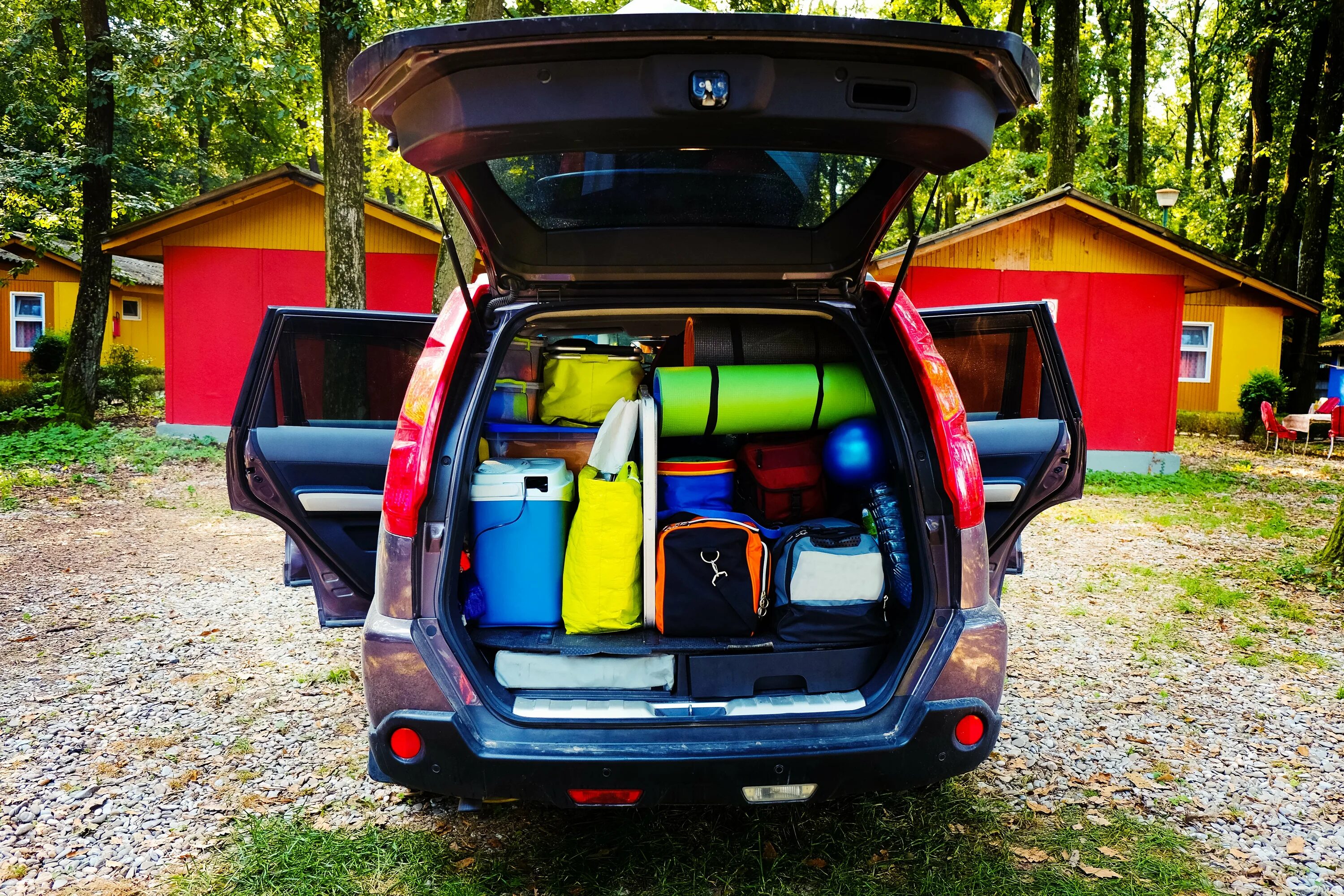 Camping explore. Кемпинг. Товары для путешествий на автомобиле. Машина Trunk. Багажник Outdoor.
