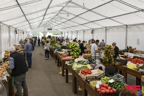 Ярмарка на большевистской