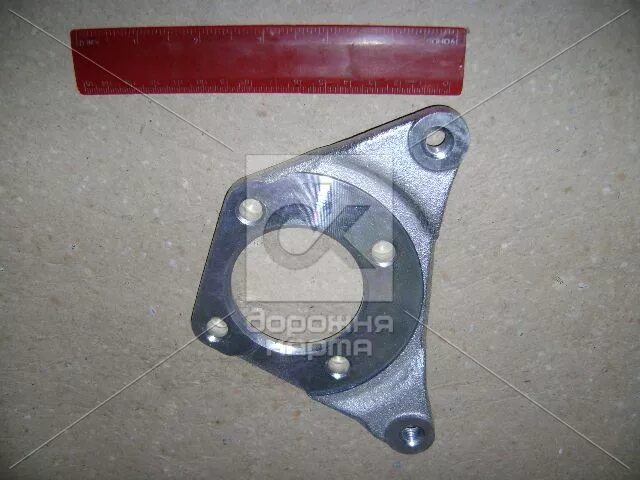 Кронштейн крепления суппорта. Кронштейн суппорта ваз 2101. Кронштейн суппорта ваз 2101 левый. Кронштейн крепления суппорта 2101 правый. Кронштейн крепления суппорта ваз 2107.