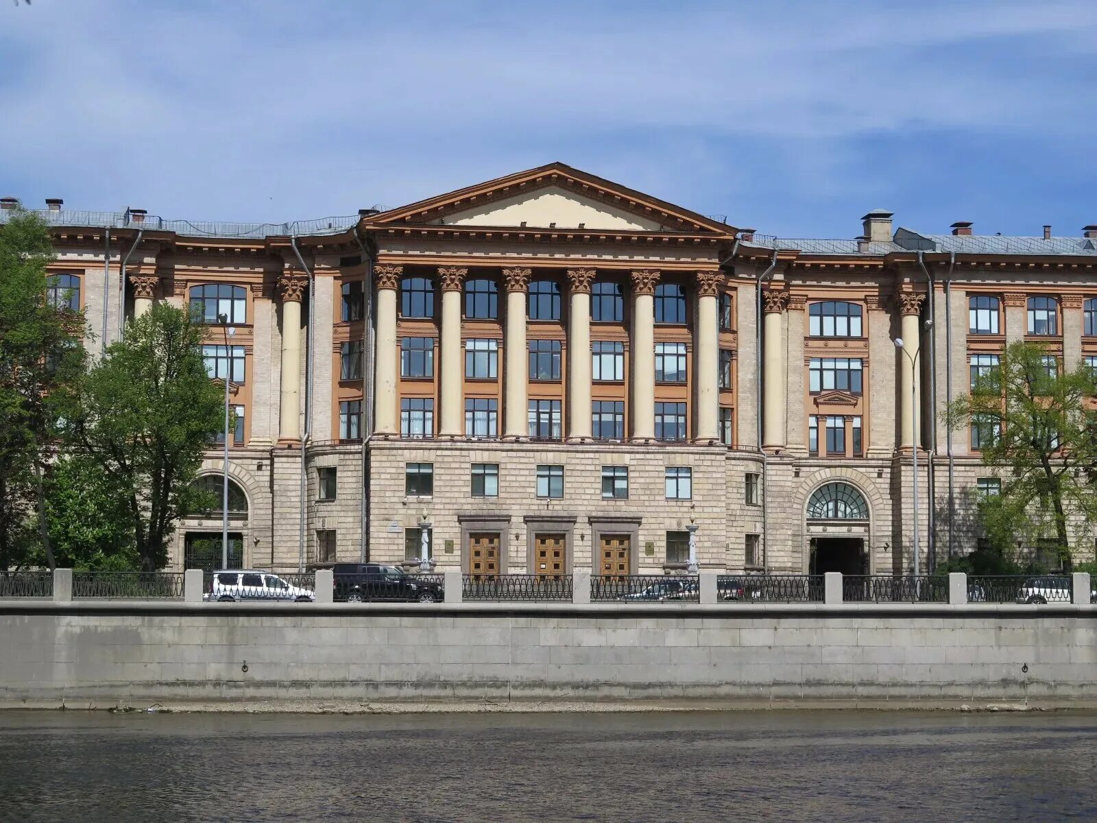 Атомпроект санкт-петербург савушкина. Приморский проспект 14. Жк лайф приморский. Приморский проспект 69. Приморский проспект 52к1.