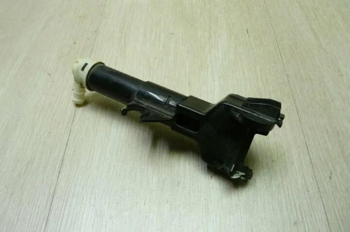 тойота рав 4 форсунка омывателя. форсунка омывателя фары рав 4. форсунка омывателя фары rav 4. омыватель фар рав 4. форсунка омывателя фар rav4 2010.