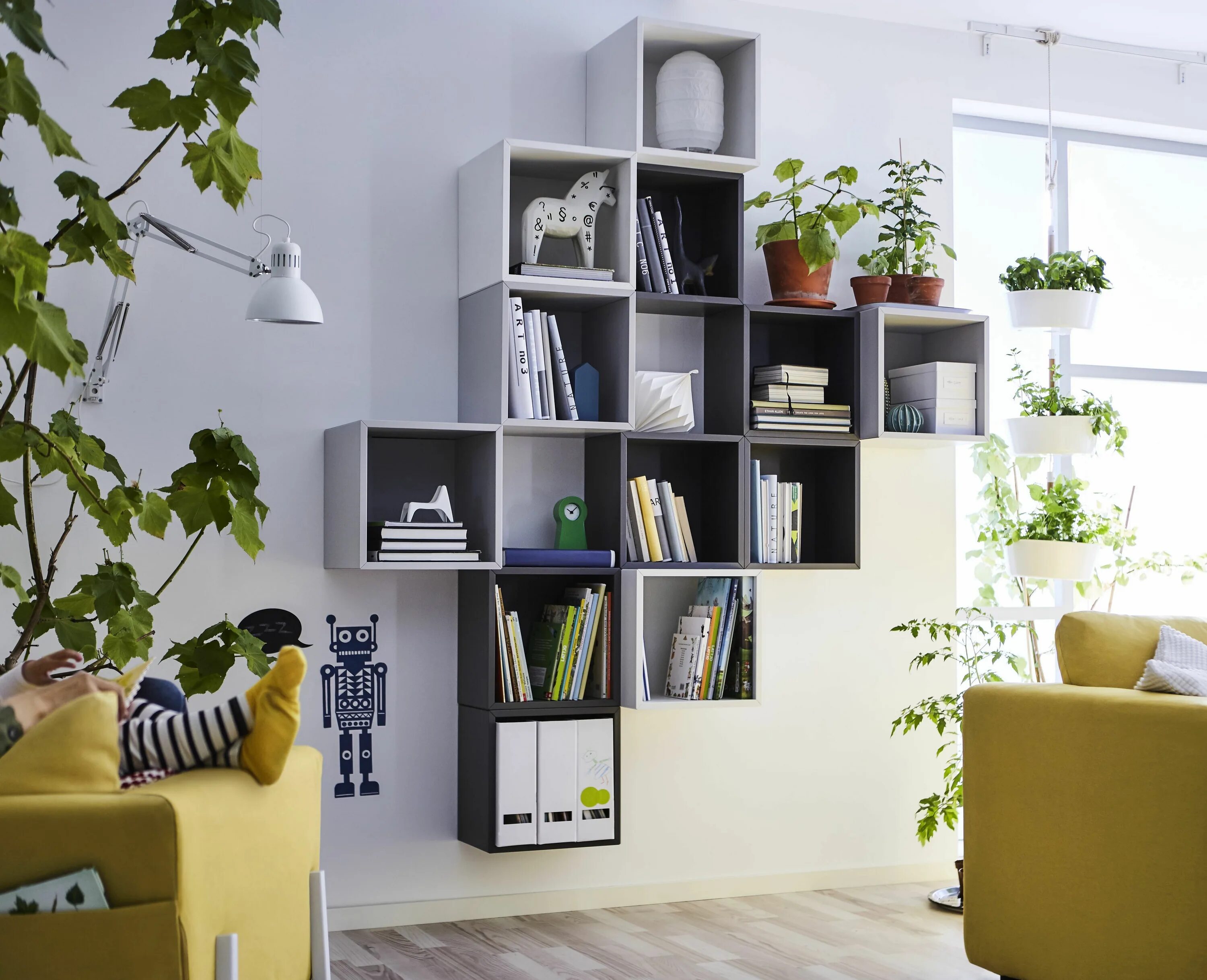 Стеллаж фото. ЭКЕТ стеллаж ikea. Полка ЭКЕТ икеа. Полка ЭКЕТ икеа в интерьере. Полка ikea ЭКЕТ 092.863.57.