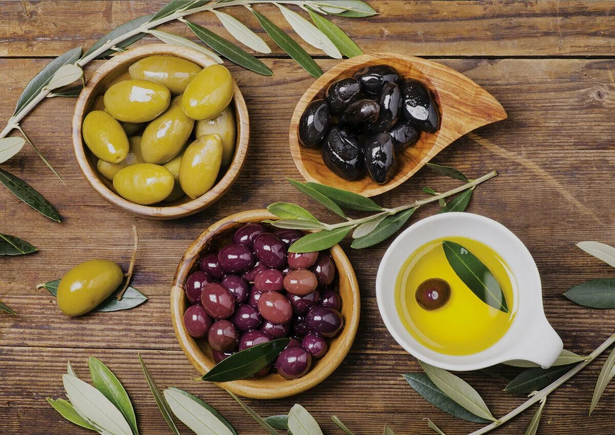 Польза косточек маслин. Оливки и маслины. Что такое оливы маслины. Спелые оливки. Красивые оливки.