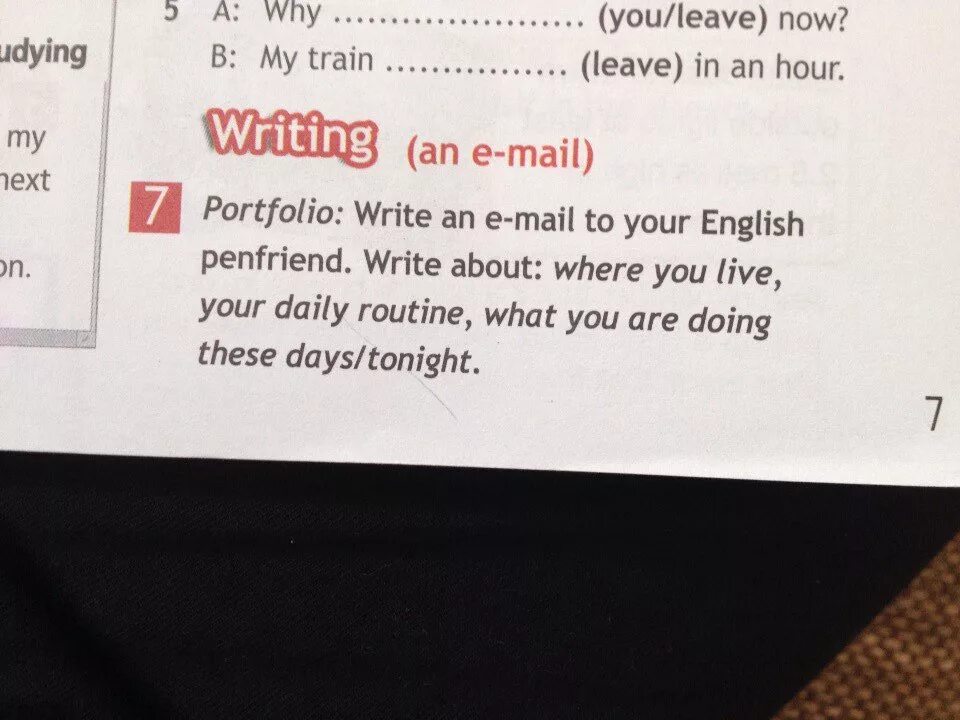 Portfolio write an email to your English penfriend write about where you Live your Daily Routine. Portfolio Now write an e mail about yourself перевод. Portfolio write an e mail to your English penfriend write about where you Live your Daily. Where do you Live ответ. This letter write now