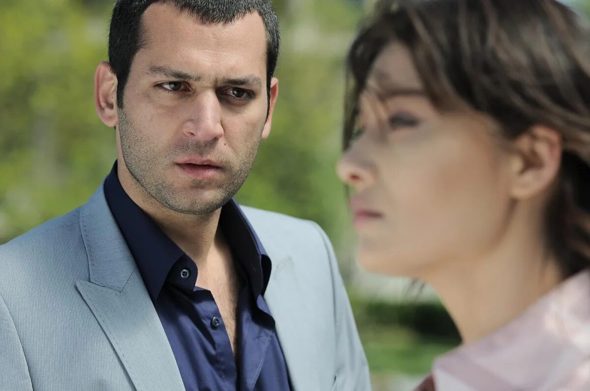 Любовь и наказание герои. Любовь и наказания сериал 2010–2011. сериал саваш и ясмин. саваш турецкий сериал. саваш балдар турецкий сериал.
