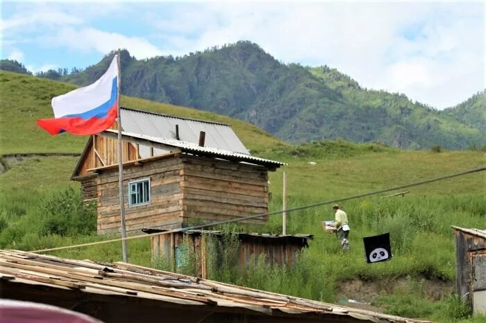 Бийка Республика Алтай. Село Бийка Турочакского района Республики Алтай. Село Бийка Турочакский район Алтайский край. Деревня Бийка горный Алтай.