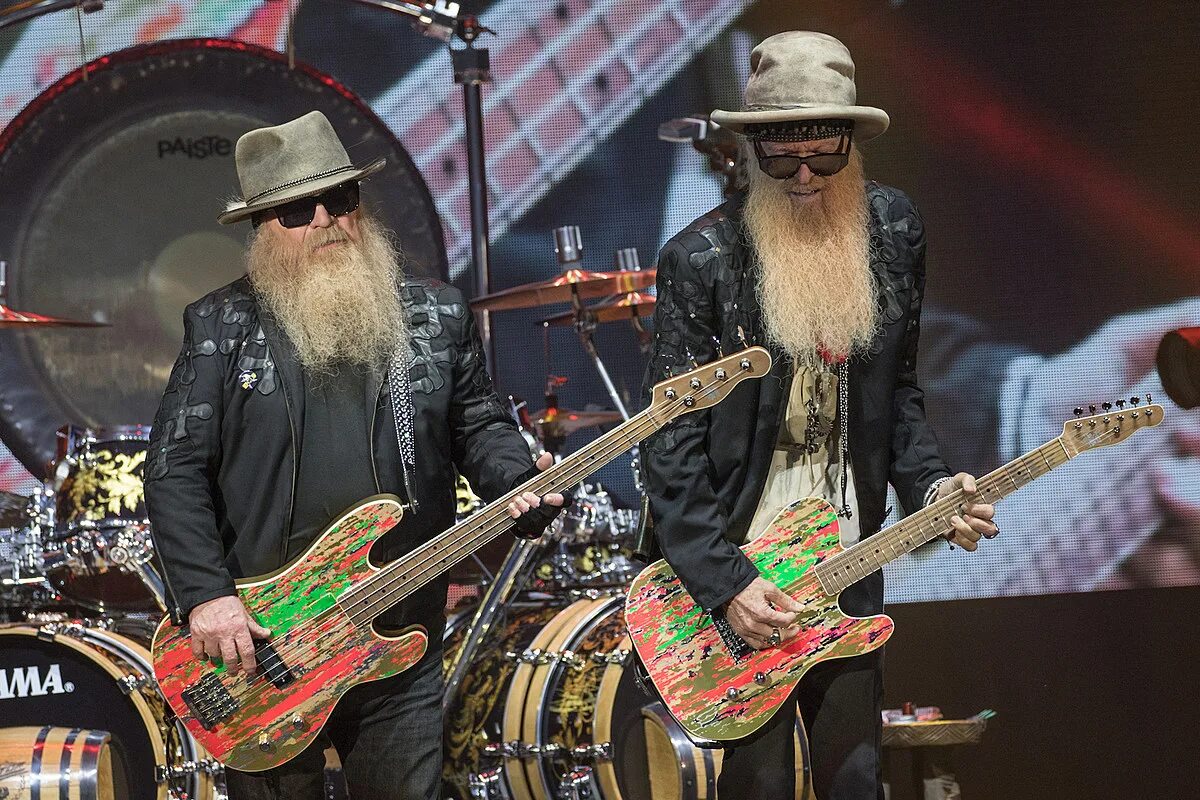 Ззтоп. ZZ Top Дасти Хилл. Билли Гиббонс и Дасти Хилл. Солист группы ZZ Top. Dusty Hill ZZ Top.