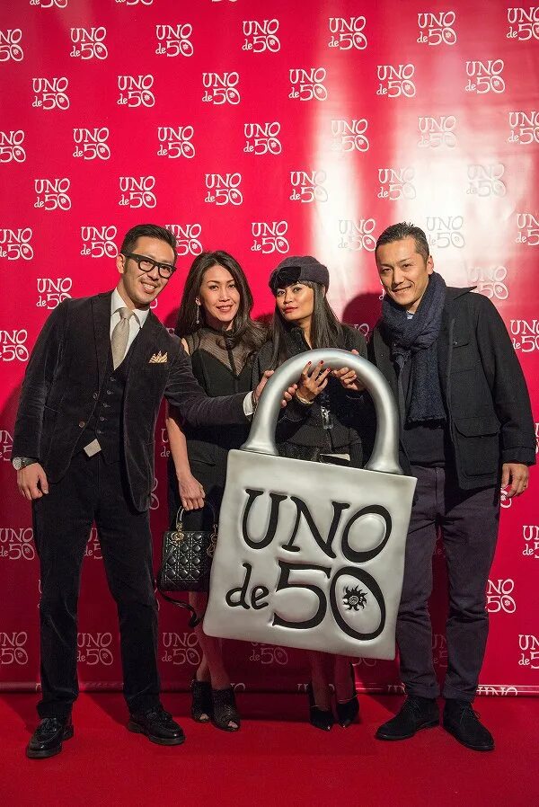 Uno магазин одежды