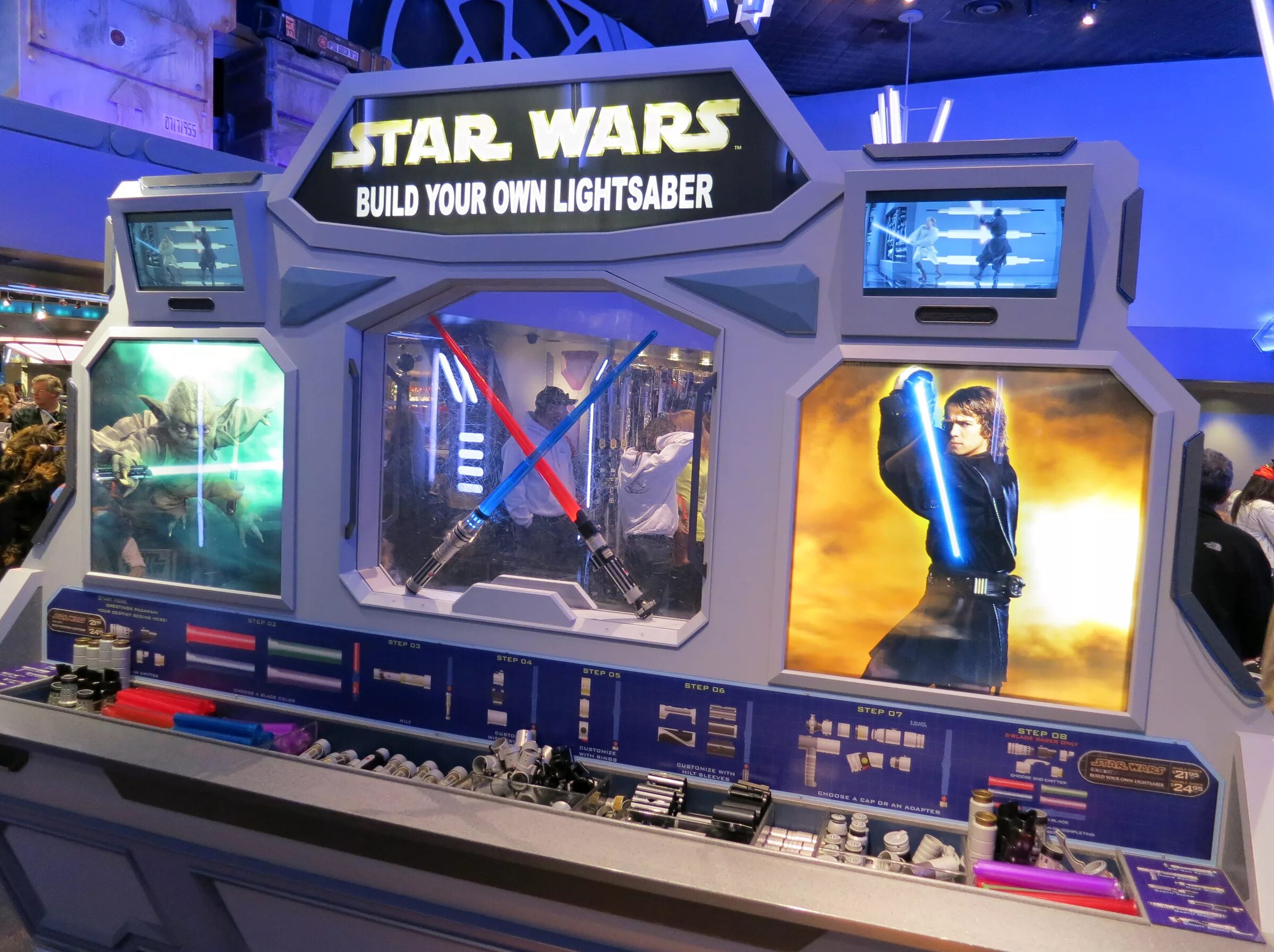 Own star. Star wars build. звёздные войны ultimate light sabers build your own. диснейленд световые мечи. build your own.