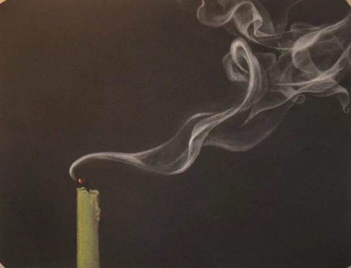 Дым от погасшей свечи. Свеча потухла. Дым от свечи на черном фоне. Свеча потухла. Догоревшая свеча дымка.