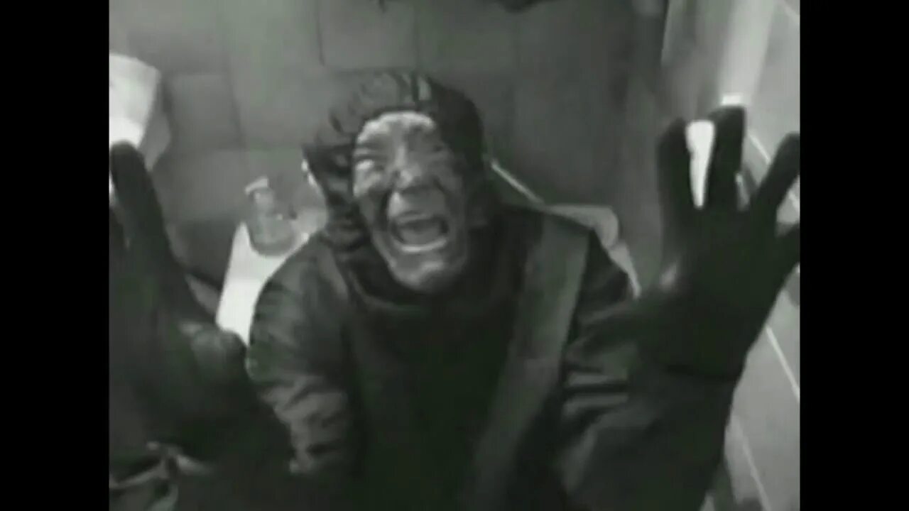 Самый страшный скример в мире. 1 секунда. 5 секундное видео. Это видео длится 1 секунду. Таймер 1 секунда.