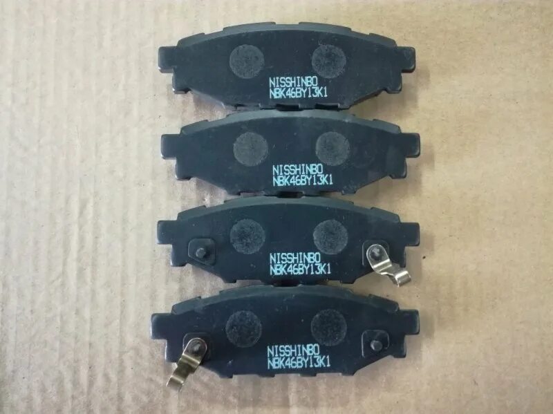 Колодки субару купить. Тормозные колодки на Subaru WRX Кашияма. Задние колодки на Субару Леоне. 26696fj000. 26696-Ag000 колодки кто производитель.