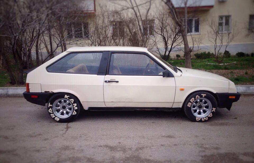 Ваз 2108 r15. Ваз 2108 на 15 колесах. Ваз 2108 r14. Ваз 2108 r14. Колесо ваз 2108.