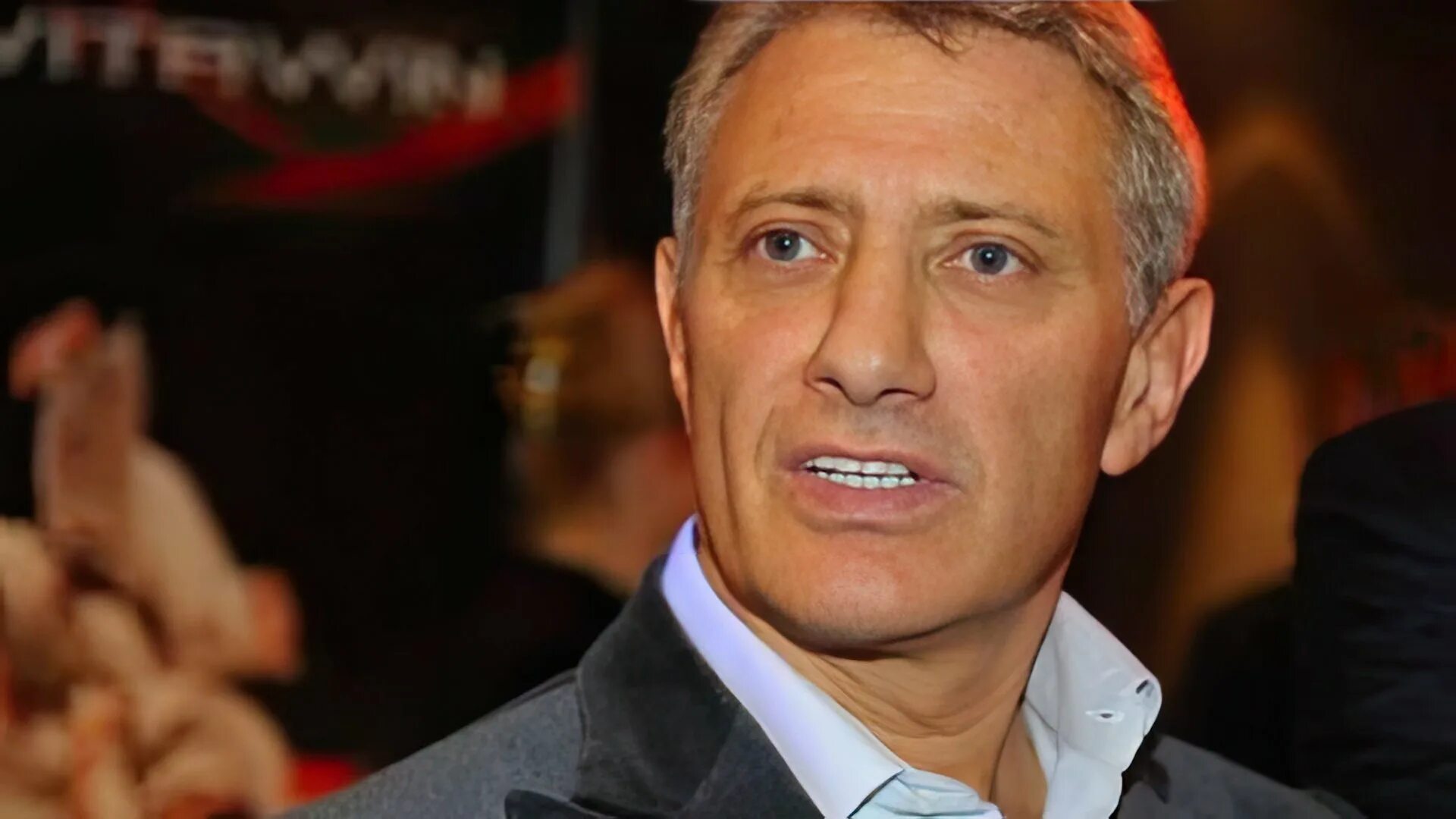 Аркадий ротенберг. Бизнесмен аркадий. Аркадий ротенберг миллиардер. Аркадий ротенберг особняк. Бизнесмен ротенберг.