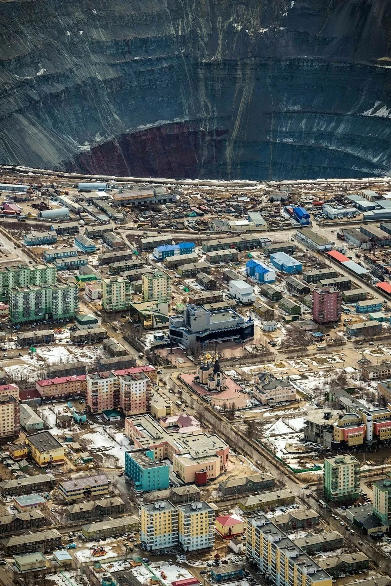 Мирный республика саха. Г. Г мирный мирнинский. Мирный якутия. Мирный якутия алроса.