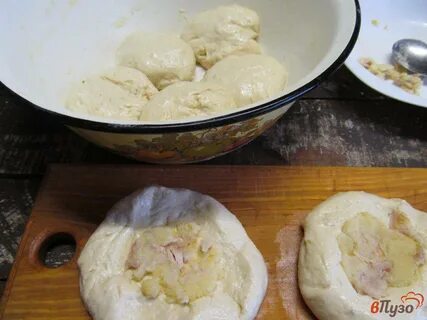 Вареное тесто с начинкой