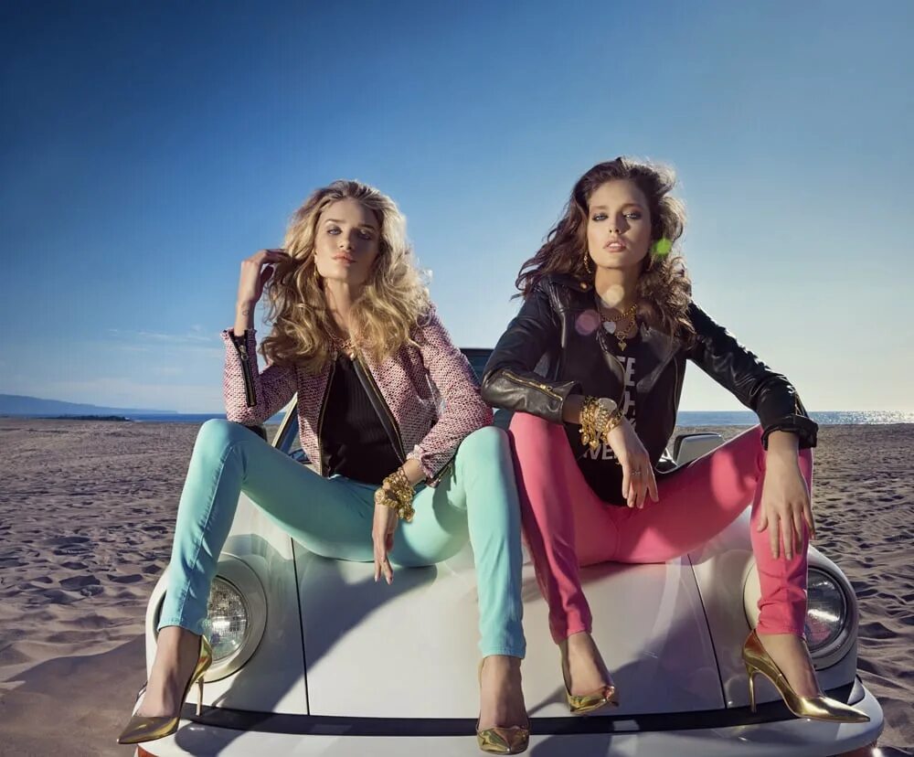 Реклама одежды 3 3 3. Juicy couture реклама. эффекты в рекламе одежды. реклама одежды свет и вода. cambio одежда реклама.