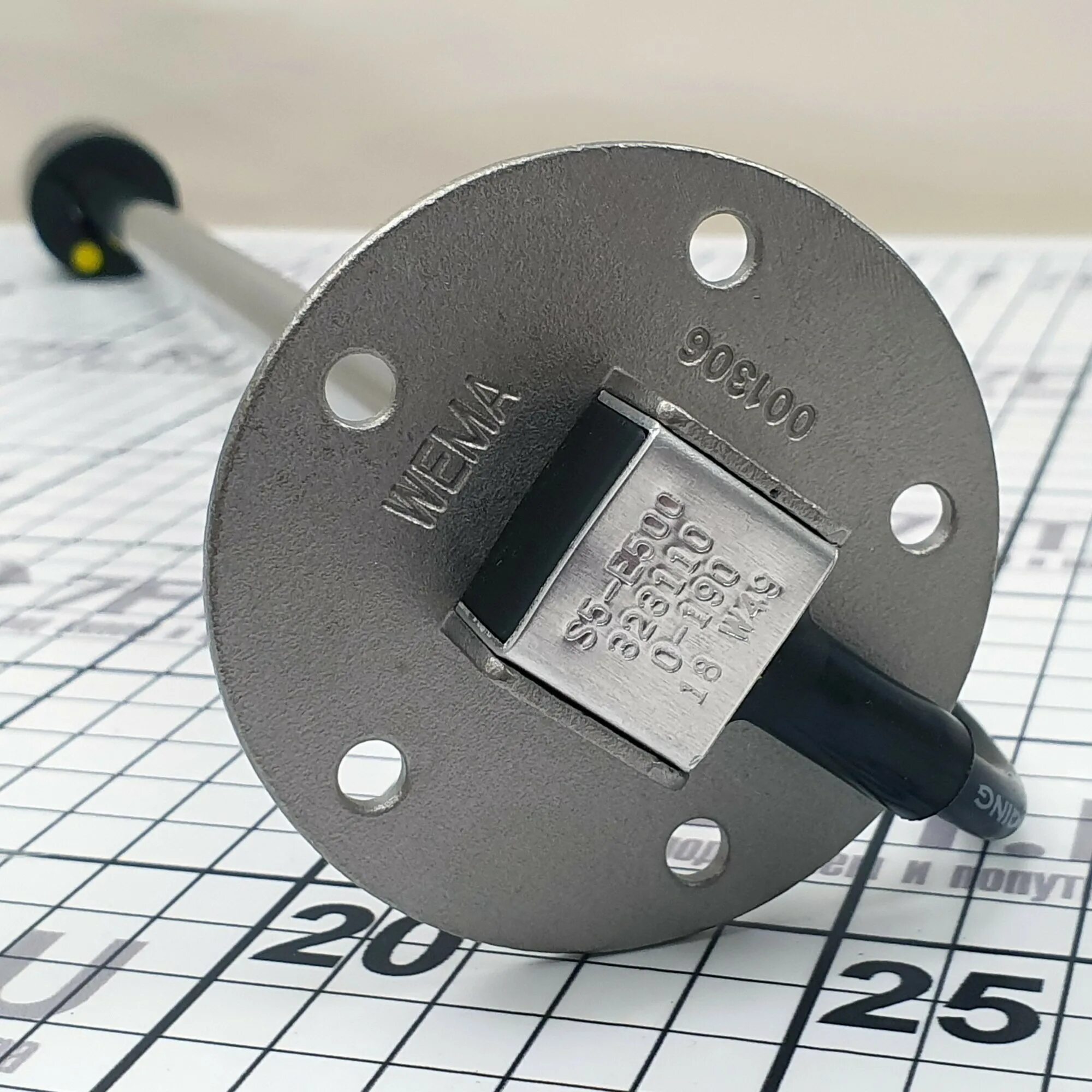 Датчик уровня воды или топлива s5-e150. 0 54 ом. Уровнемер фланцевый. Моблок wema как выглядит газ. Wema 1 100d terish.