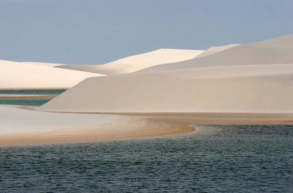 Национальный парк Ленсойc-Мараньенсес, Бразилия. Оазис Мираж. Мираж оазиса в пустыне. Красивый Оазис в пустыне. Крупнейший оазис