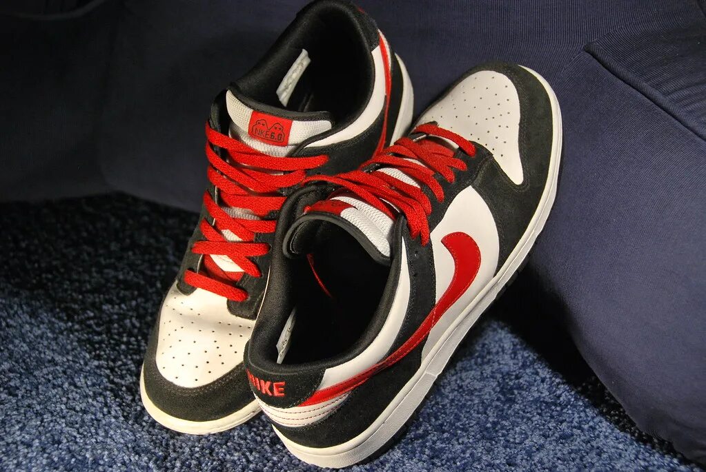 Nike Dunk Red White Black. Nike SB Dunk Black Red. Nike Dunk Red Black. Nike Dunk Low красно черные. Красно черно белые кроссовки