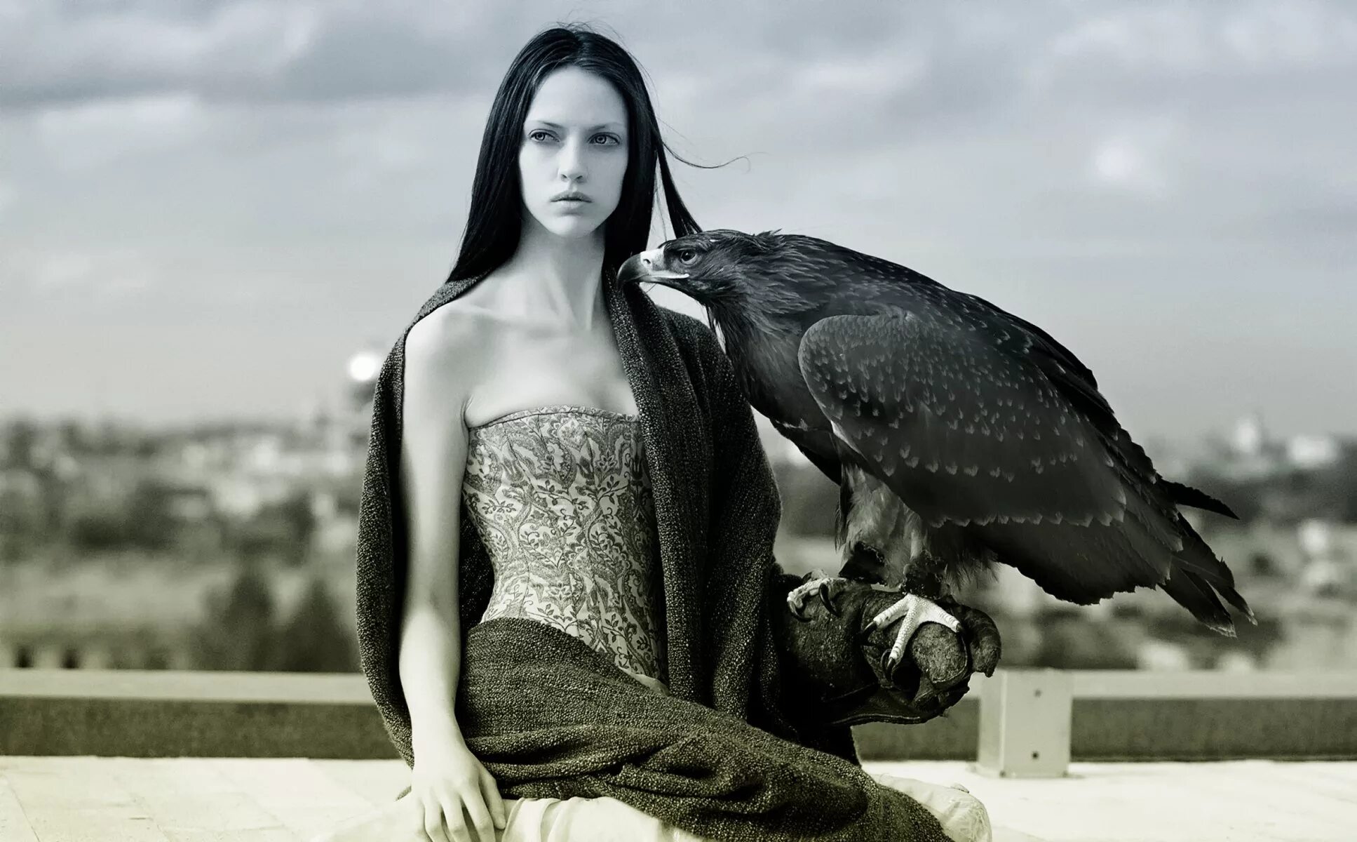 Ёлка певица. Фото виктория чернецова вороны. Виктория черенцова. Девушка ведьма. Песню поет девушка вороны.