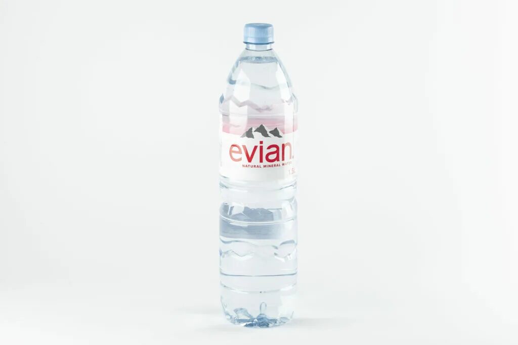 Вода Evian 1л. Вода Evian 1.5. Вода минеральная Эвиан 1.5л. Вода Evian минеральная негазированная 1,5л (6). Л ч в л с вода