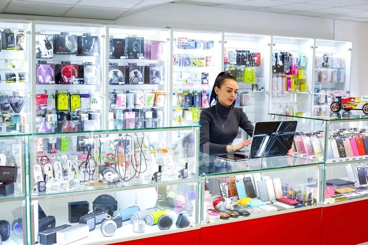 Работа для подростков. Утконос комплектовщик. Стройландия балаково персонал. Сеть магазинов бристоль кемерово. Приглашаем на работу продавца.