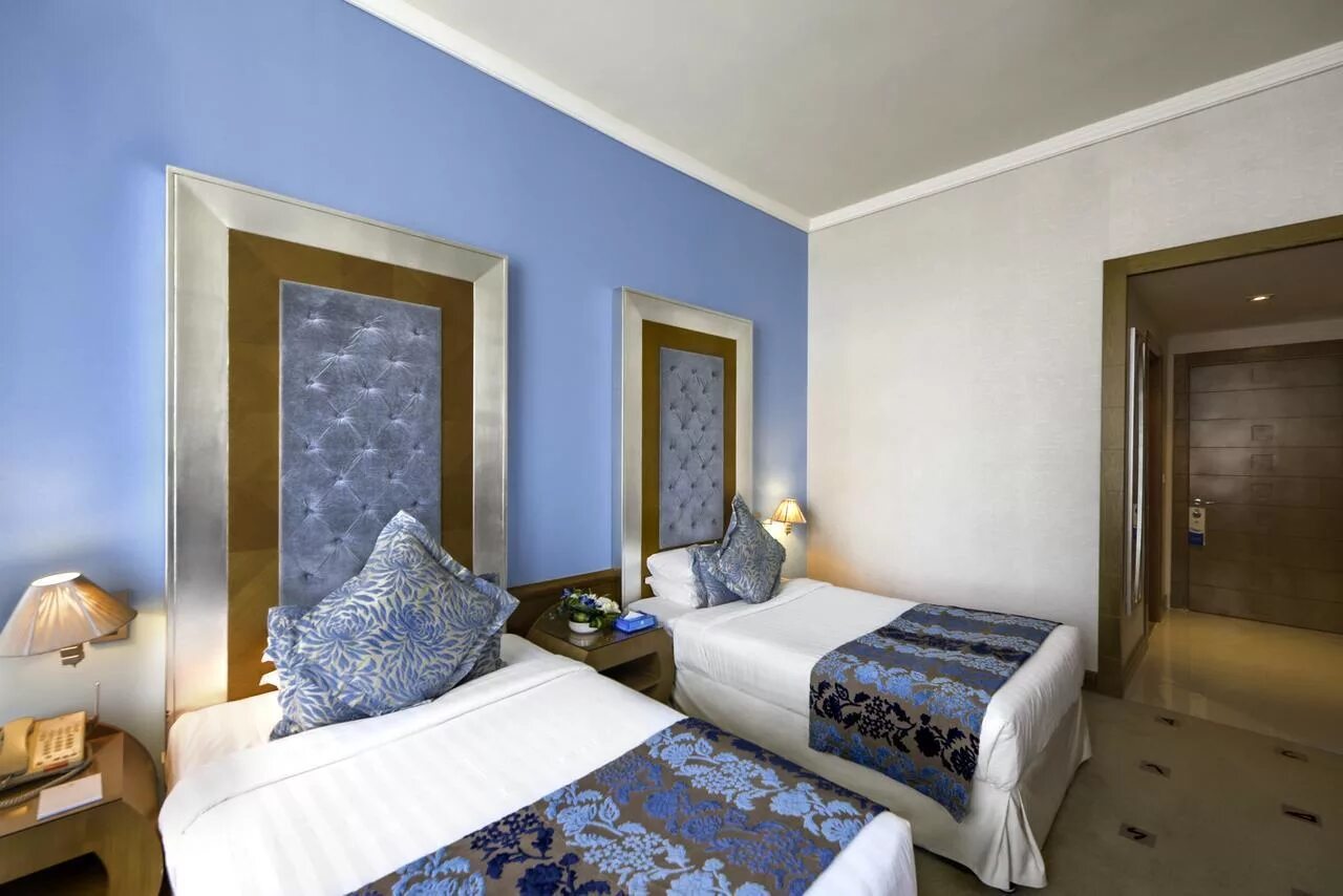 Byblos hotel 4 дубаи. Marina byblos hotel 4. marina byblos hotel дубай.