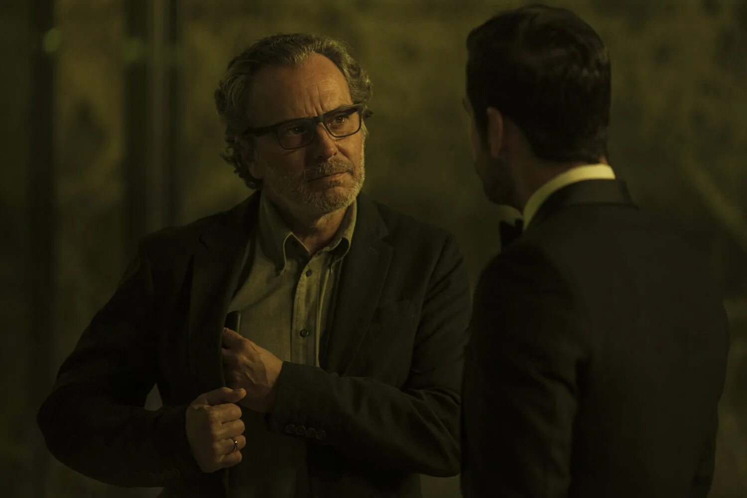 Начало фильм 2010. Невидимый гость фильм 2016 испания. Начало (2010) нолана. Киллиан мерфи и ди каприо. Эллен пейдж начало кадры.