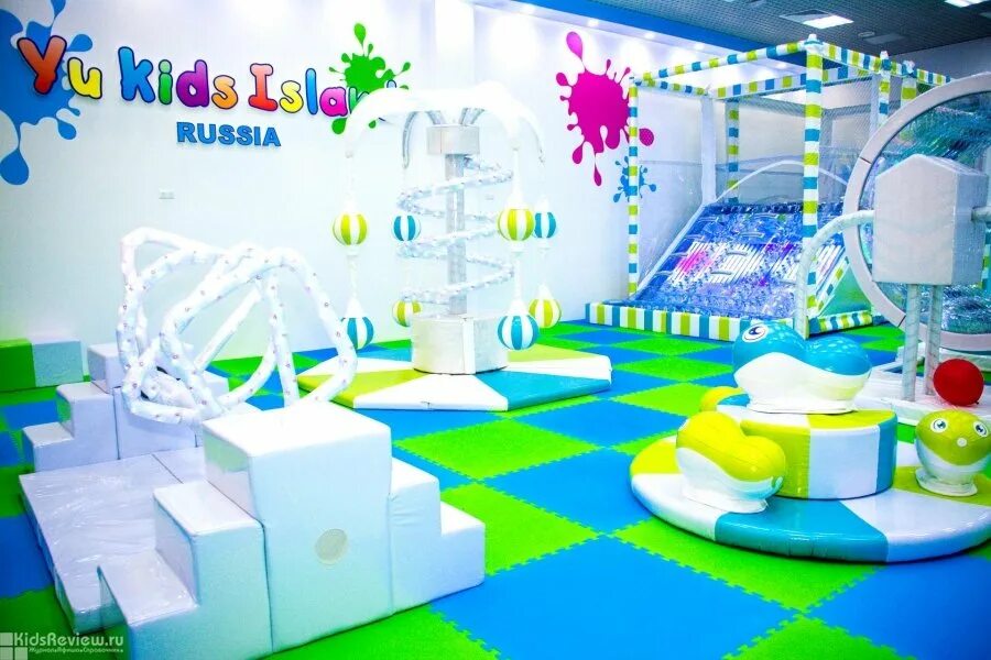 Kids island. Игровая комната Айленд. Детская площадка Yu Kids в ТРК Питер Радуга. YUKIDS В Питер Радуга. Детский игровой центр Star Kids.