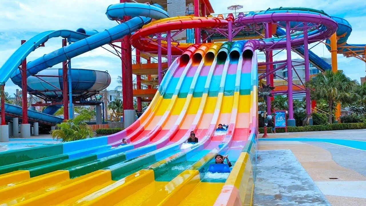 Splash jungle пхукет. Лодзь аквапарк. Аквапарк waterworld waterpark. Самый большой аквапарк в австралии wet’n’wild. Chirchiq aquapark.