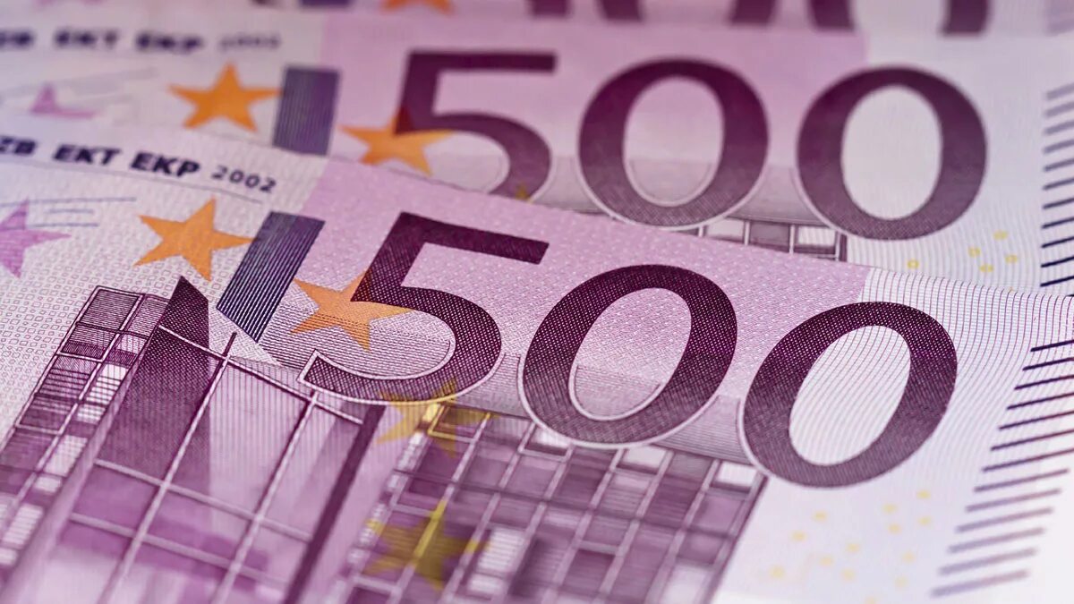 Купюра 500 евро. Банкноты евро 500. Евро фото. 500 Евро картинка. Самые крупные евро