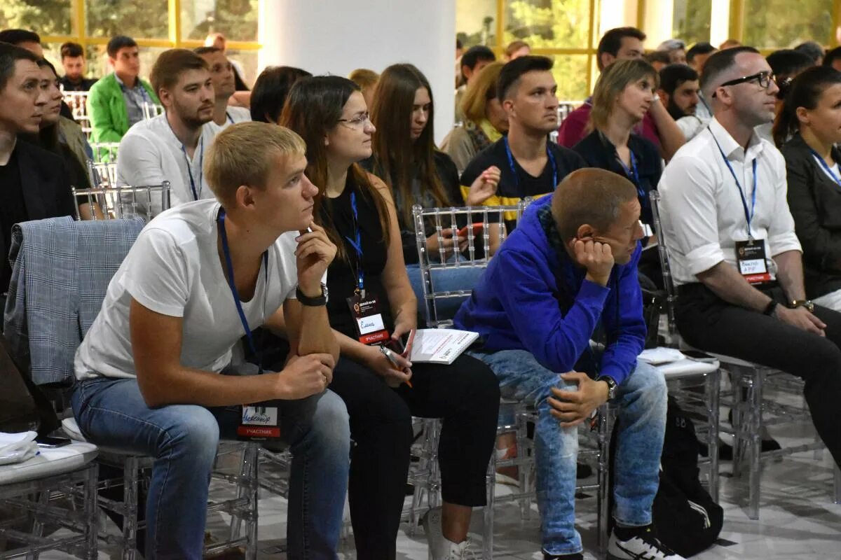 Саратовские бизнесмены. Саратовский бизнесмен блудвин. Саратовские бизнесмены. Саратовские бизнесмены. Саратовский бизнесмен александр.