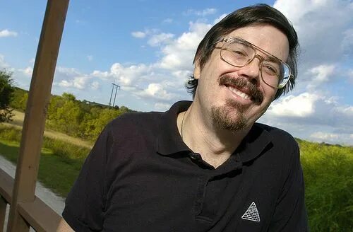 Стив джексон гейц карты. Стив джексон (геймдизайнер). Стив джексон (геймдизайнер). Джексон филип. Стив джексон создатель манчкина.