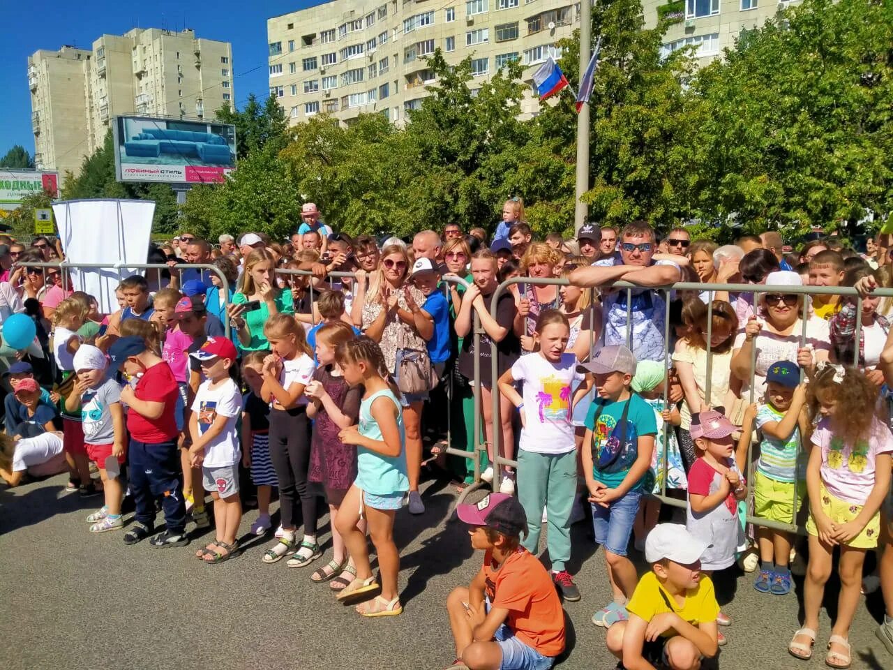 Площадки на день города. День авиастроителя Ульяновск. Самолет из мороженого Ульяновск. Жители Ульяновска. Сайт ульяновск сегодня