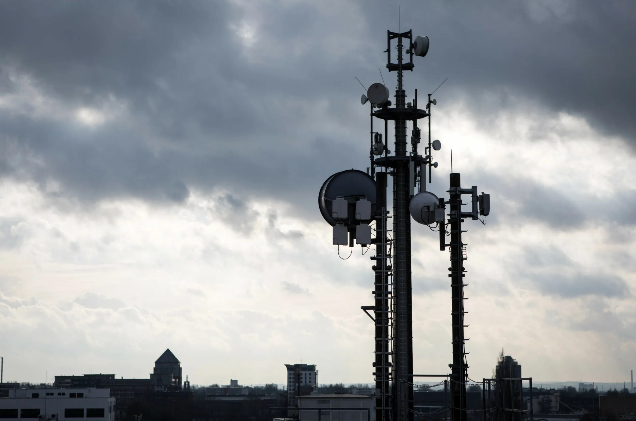 Как выглядят вышки 5g фото в россии Минцифры закажет исследования о влиянии 5G на живых существ / Habr