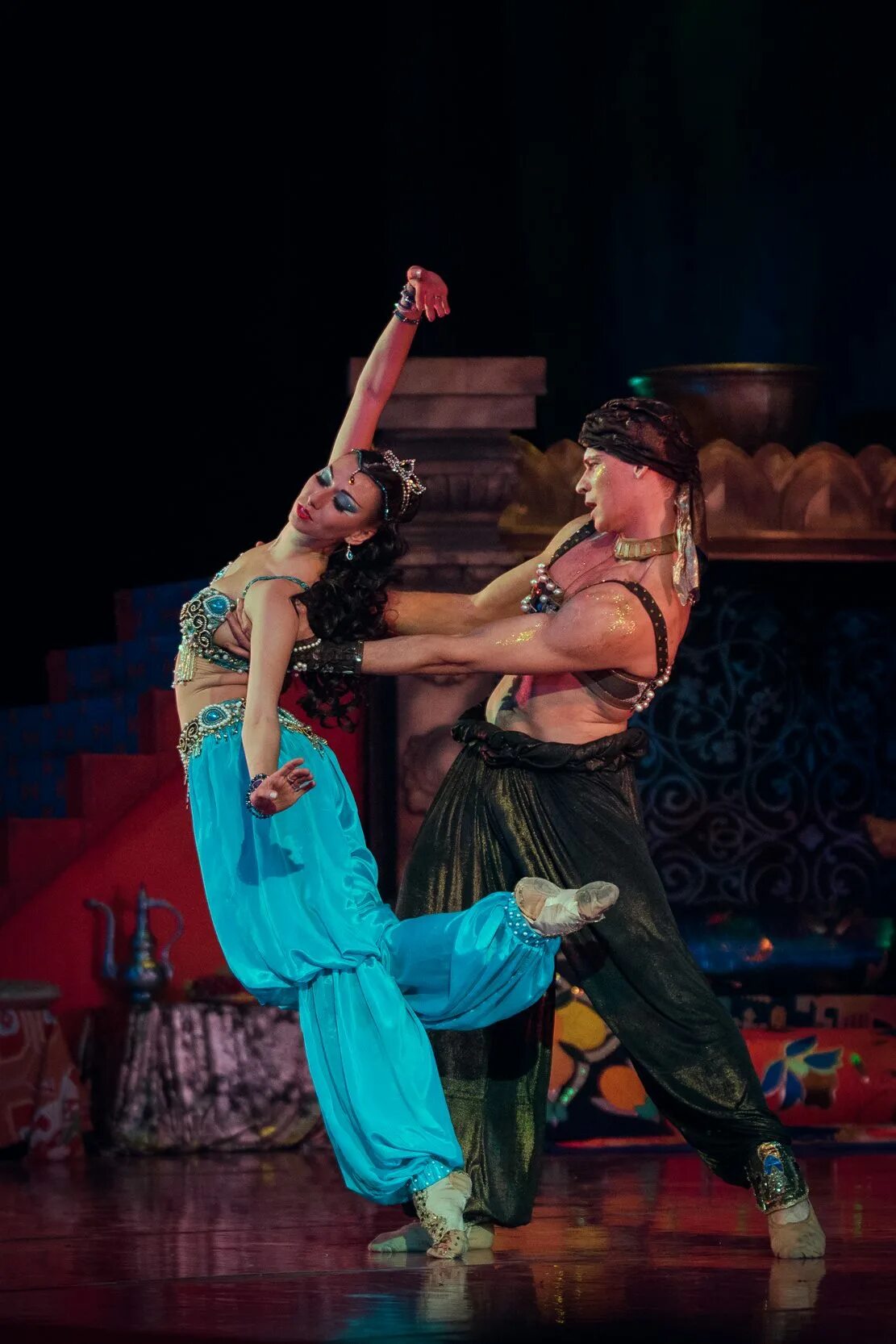 Спектакль алладин в театре декорации. Балет шехеразада римский-корсаков. Шехерезада балет театр сац. Детский театр эстрады на бауманской волшебная лампа аладдина. Детский театр эстрады на бауманской волшебная лампа аладдина.