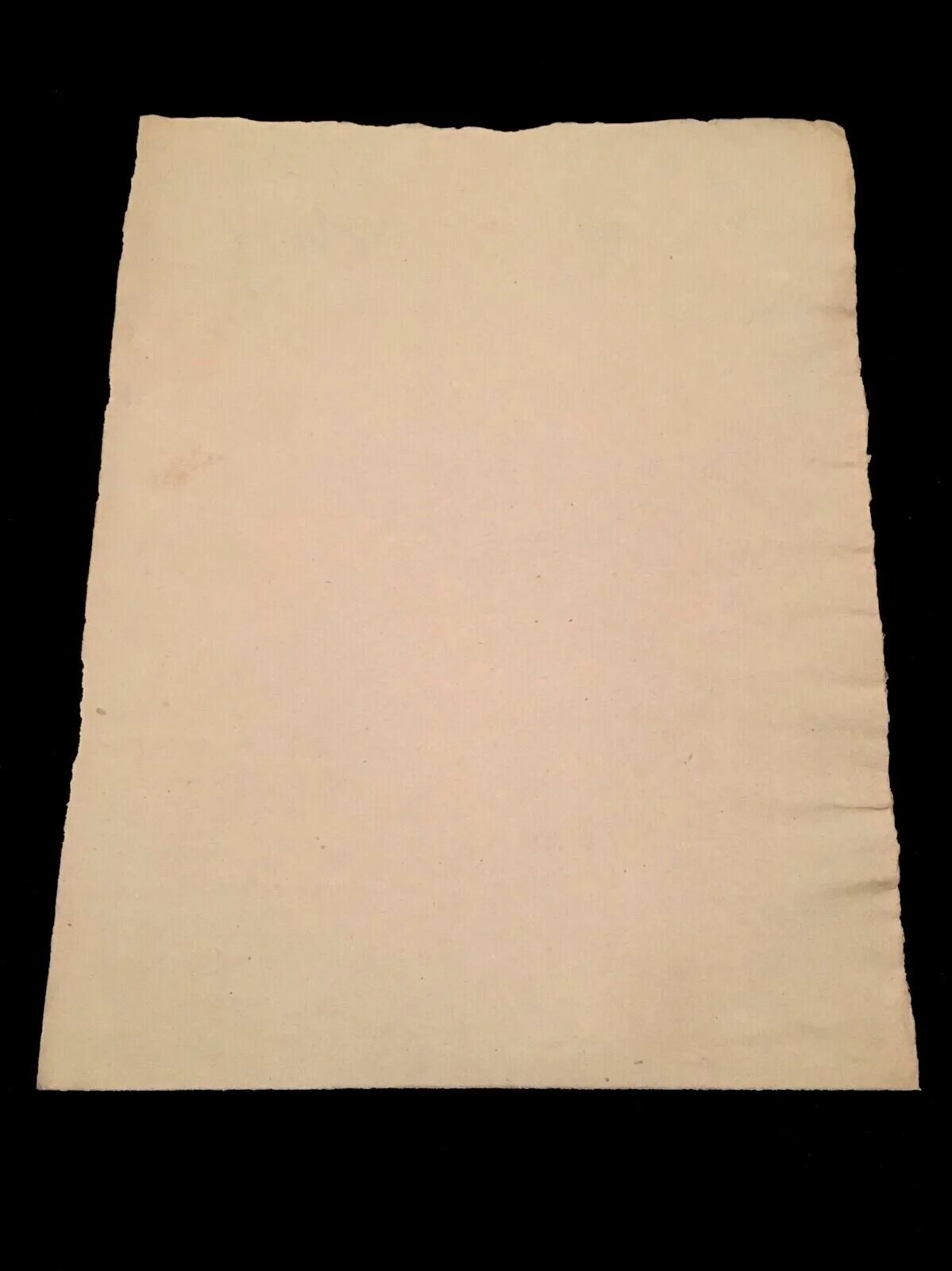 Реставрационная бумага. Папиросная бумага для реставрации. Бумага 1700 годов. Купить тонкую реставрационную бумагу.