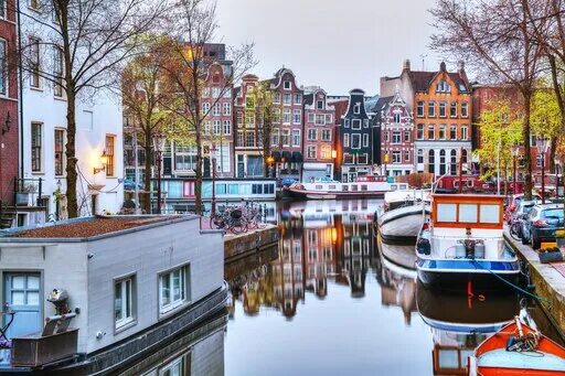Амстердам. Прогулочный катер на канале Херенграхт (Amsterdam, Herengracht) (2013