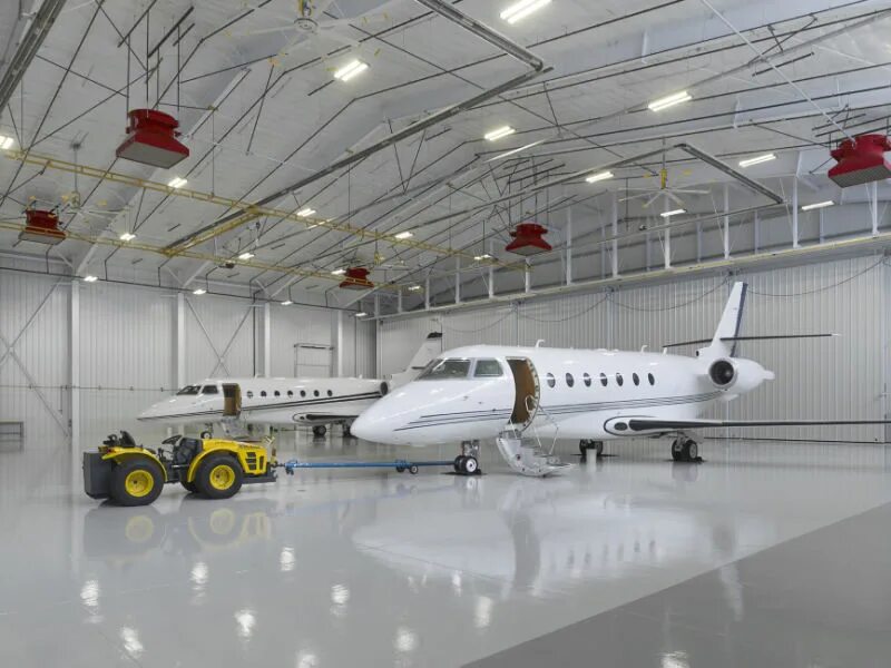 Ангары для самолетов. Авиационный ангар. S7 шереметьево ангар. Самолет в ангаре. Авиационные ангары.