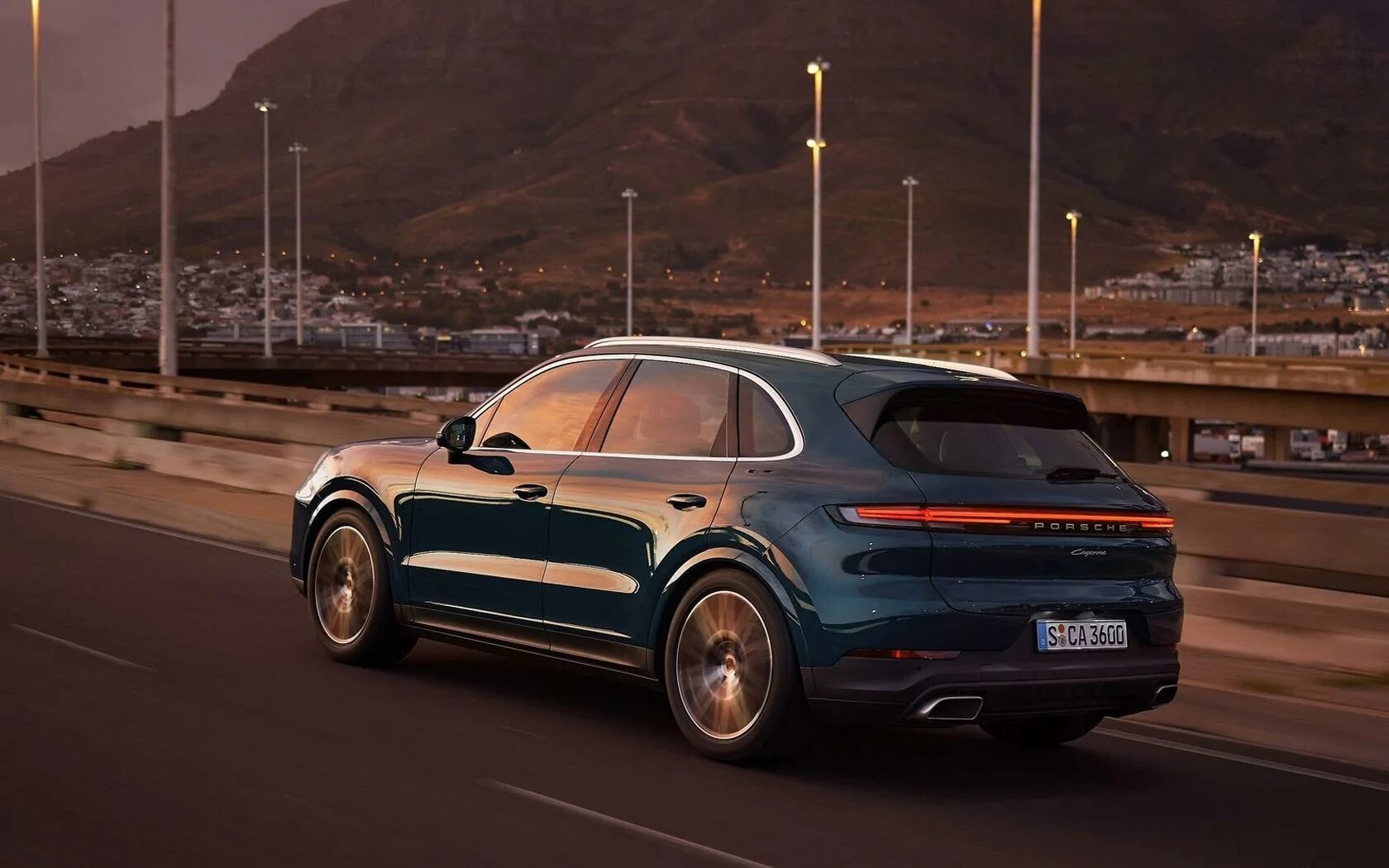 Porsche cayenne turbo gt 2024. Порше купе 2024. Порше купе 2024. Porsche cayenne 2023-2024. Порше купе 2024.