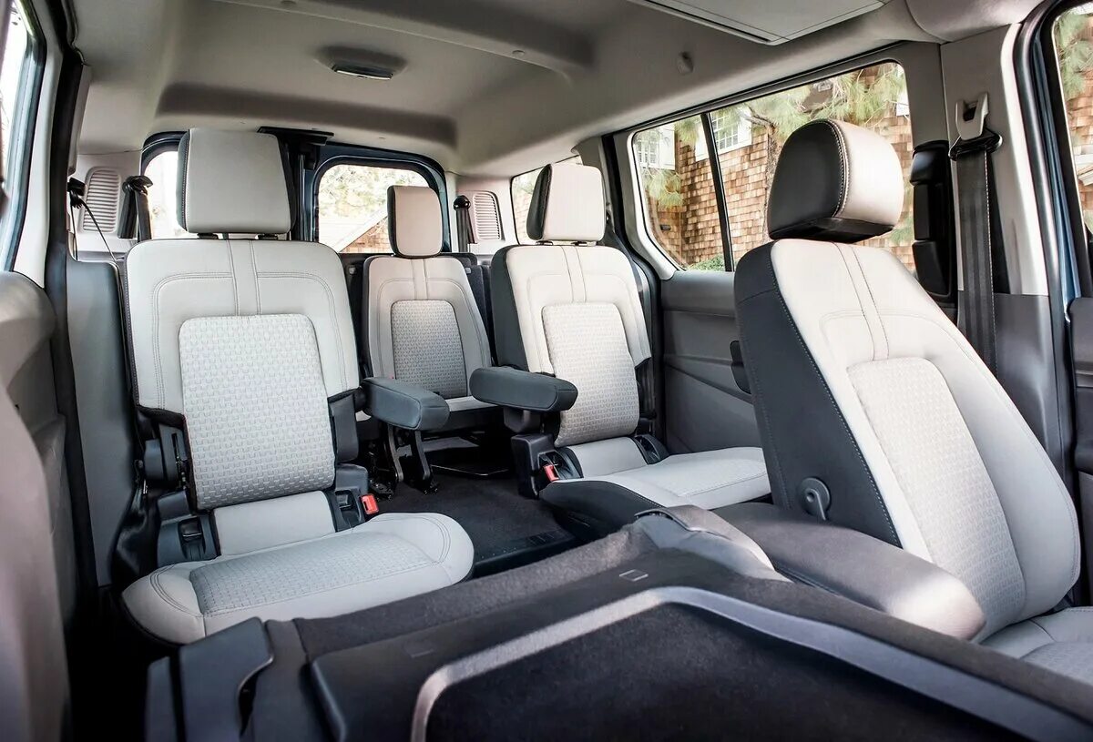 Hyundai h1 grand starex. Форд транзит комби ван 6 поколения. Хендай гранд старекс 2008. Митсубиси делика л400. Hyundai grand starex 7 мест.