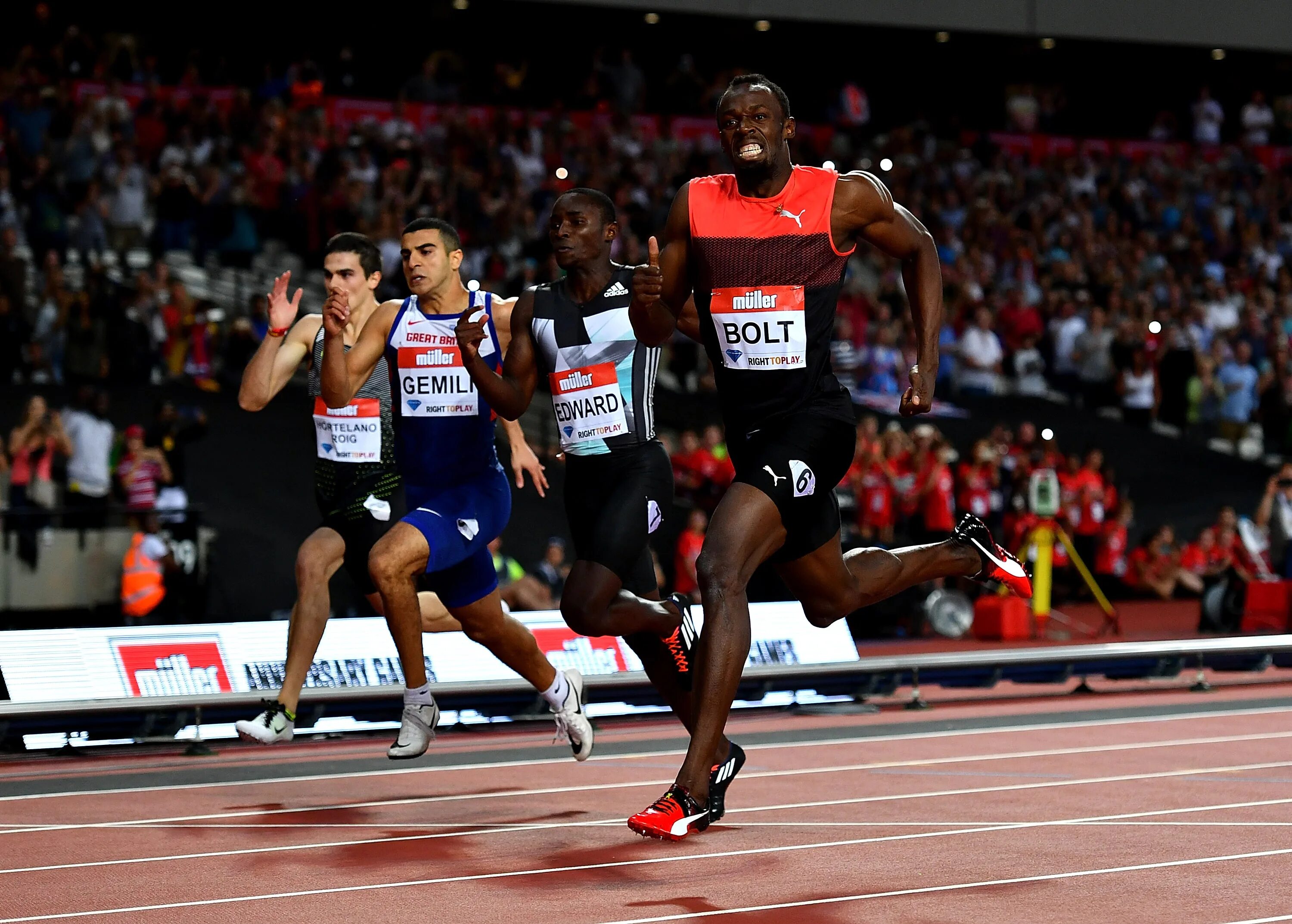 Usain Bolt. Usain Bolt record 100m. Бег на 100 метров. Мировой рекорд бег 100 метров.
