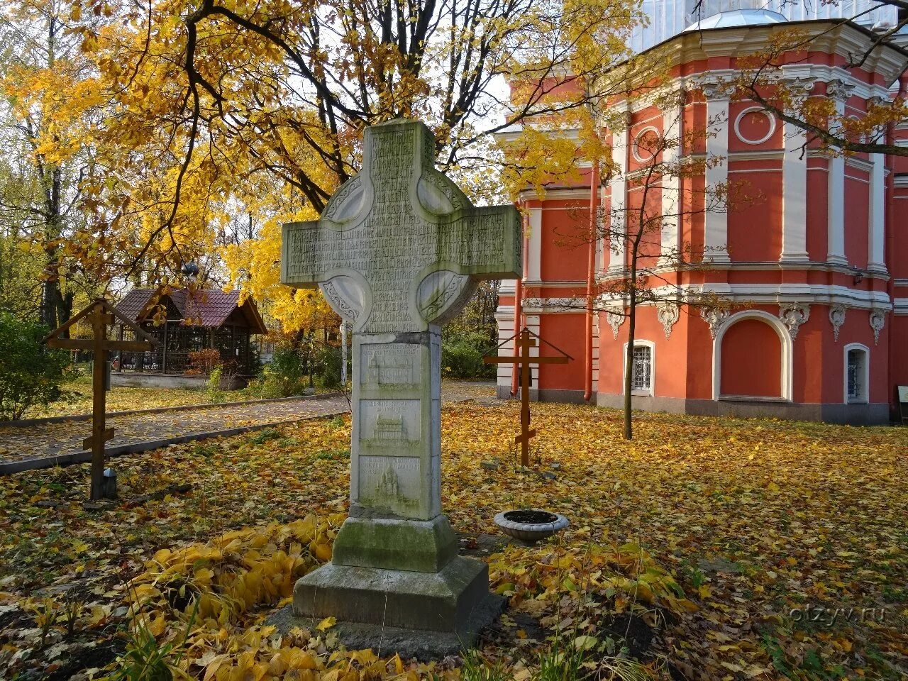 Свято троицкий приморский. Троице-Сергиева пустынь Санкт-Петербург. Свято Троицкая пустынь в Стрельне. Троицкая Сергиева Приморская пустынь. Сергиева пустынь Стрельна.