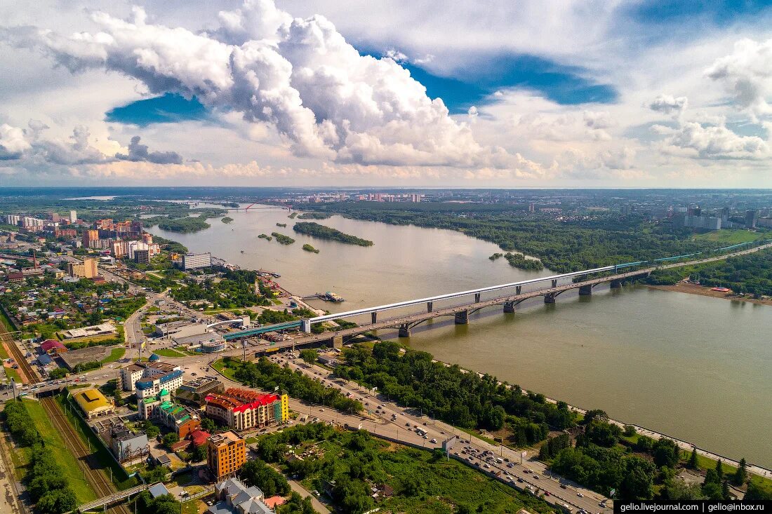 Обь Новосибирск. Река Обь Новосибирская область. Новосибирск город на Оби. Обь возле Новосибирска. Г обь новосибирской обл