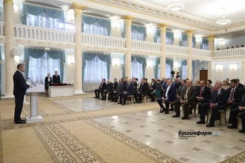 Радий хабиров вручил