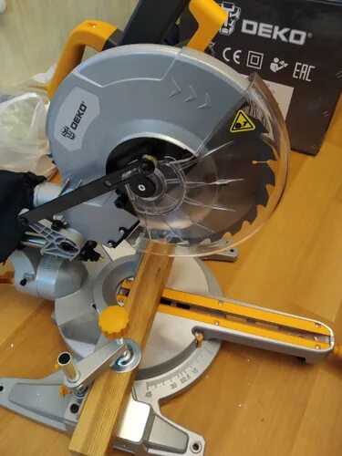 Торцовочная пила deko dkms2000-255 laser. Торцовочная пила deko dkms2200-255 laser dns. Торцовочная пила deko dkms2200-255. Deko dkms2200-255 laser. Торцовочная пила deko dkms1400-210.