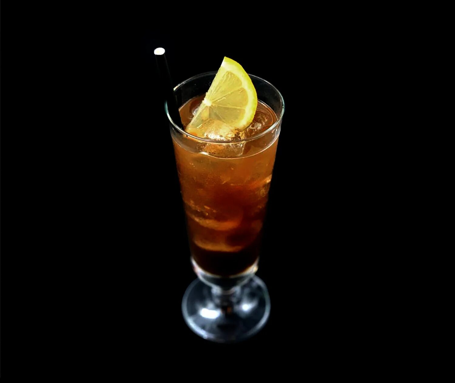 Лонг Айленд айс ти. Лонг Айленд коктейль. Лонг Исланд коктейль. Long Island Ice Tea Cocktail. Айс ти коктейли