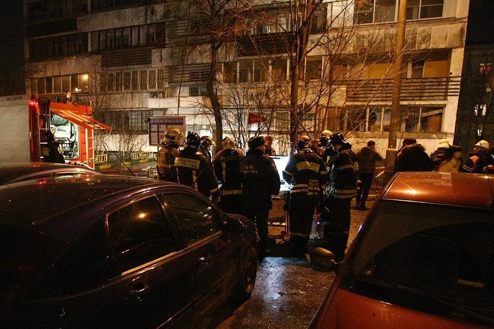 Ответ на теракт в москве сегодня. Пожар на Юго западе Москвы. Взрыв в Москве ночью. Взрыв в ЮВАО. Пожар в Москве сейчас на Юго-западе.